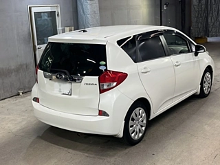 SUBARU TREZIA 2014
