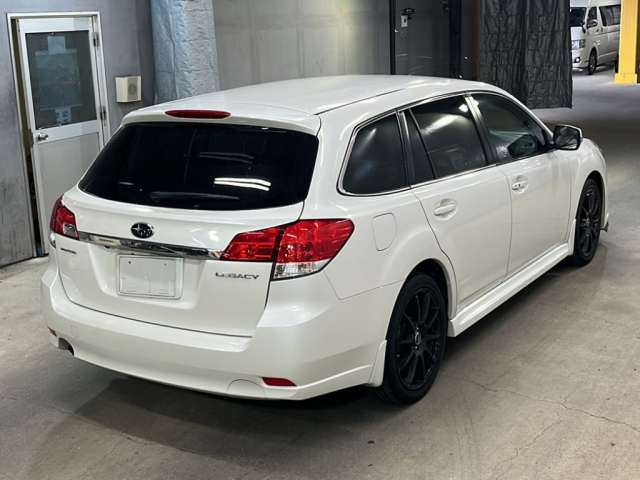SUBARU LEGACY 2012