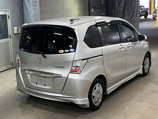 HONDA FREED 2012