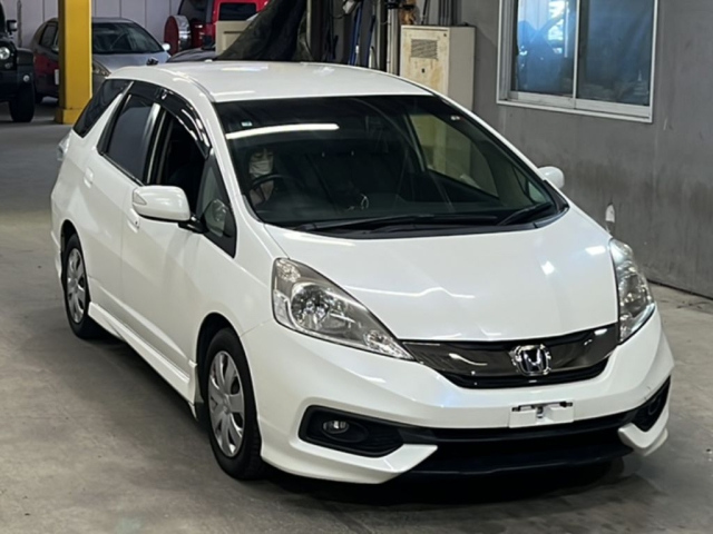 HONDA FIT SHUTTLE 2014
