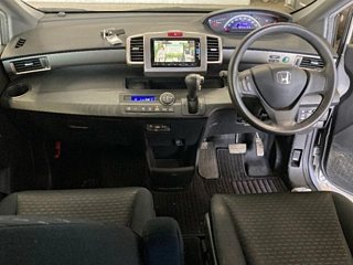 HONDA FREED 2015