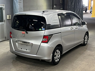 HONDA FREED 2015