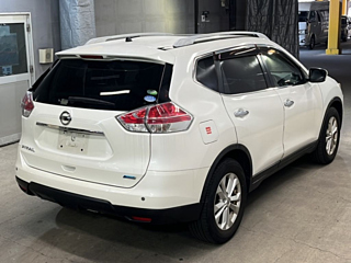 NISSAN X-TRAIL 2014