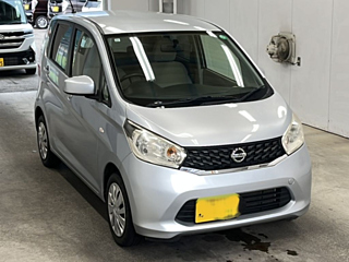 NISSAN DAYZ 2015