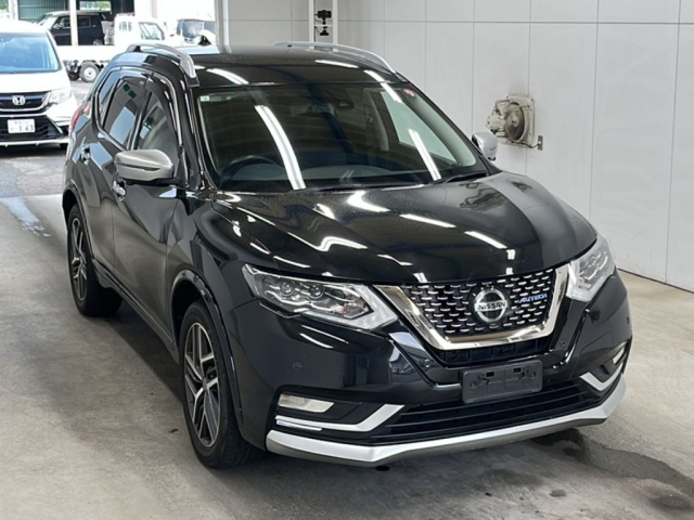 NISSAN X-TRAIL 2020