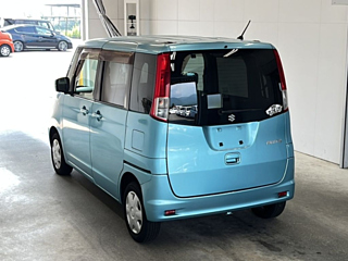 SUZUKI PALETTE 2011
