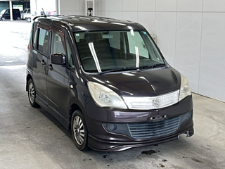 SUZUKI SOLIO 2011