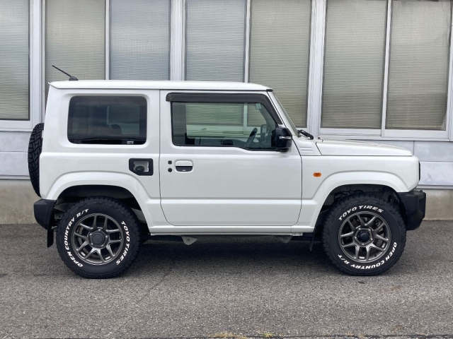 SUZUKI JIMNY 2021