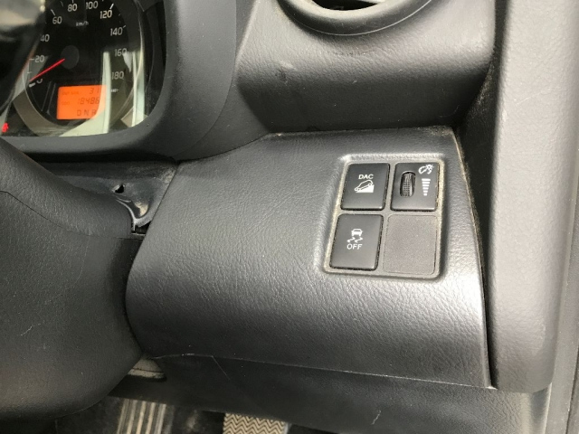 TOYOTA VANGUARD 2010
