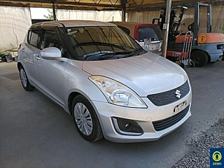 SUZUKI SWIFT 2015