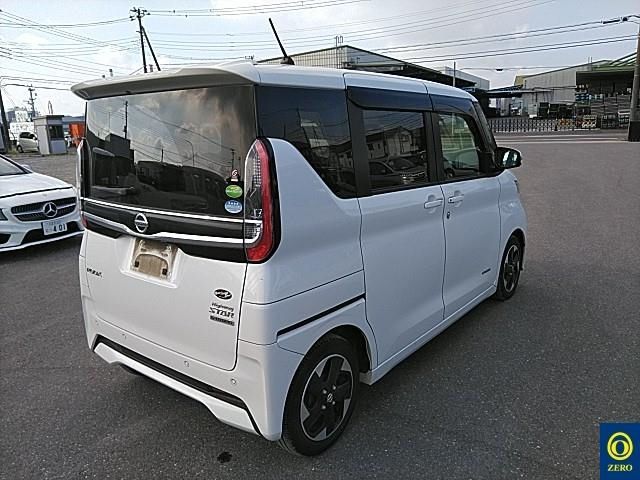 NISSAN ROOX 2020