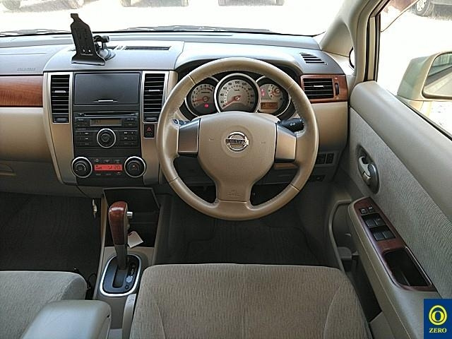 NISSAN TIIDA LATIO 2009