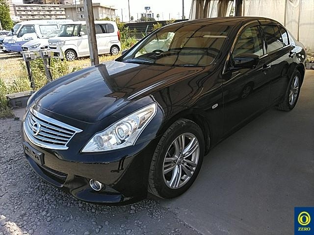 NISSAN SKYLINE 2010