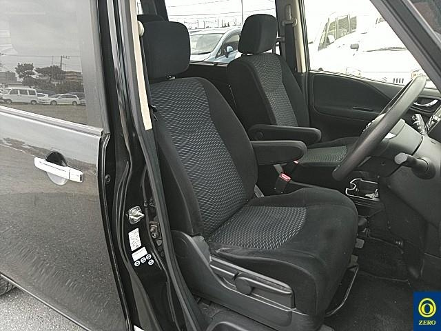 NISSAN SERENA 2011