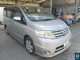 NISSAN SERENA 2010