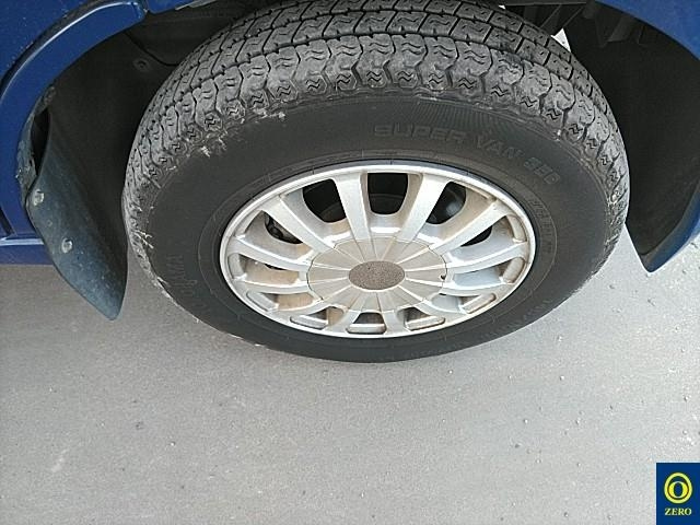 DAIHATSU HIJET VAN 2009