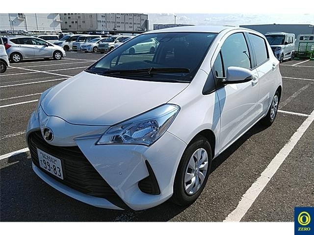 TOYOTA VITZ 2019