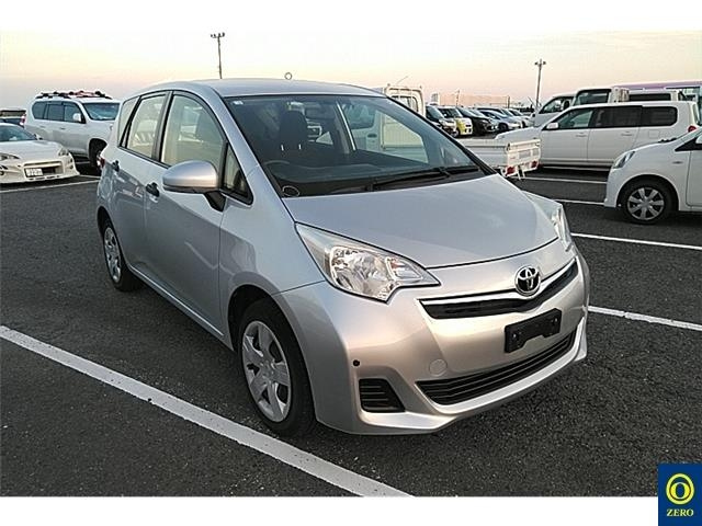 TOYOTA RACTIS 2012