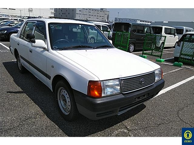 TOYOTA CROWN COMFORT 2013