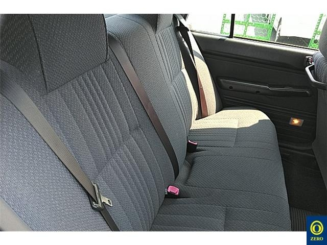 TOYOTA CROWN COMFORT 2013