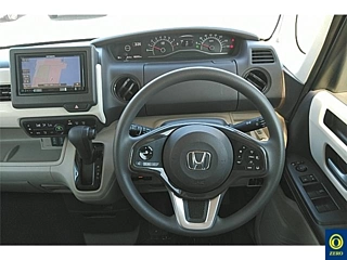 HONDA N BOX 2018