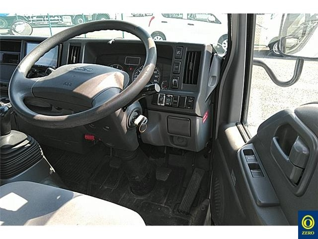 ISUZU ELF 2015