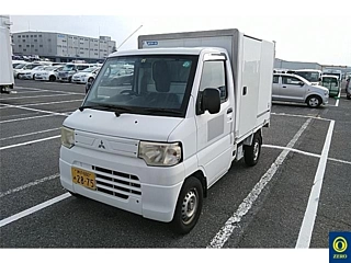 MITSUBISHI MINICAB TRUCK 2013