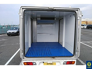 MITSUBISHI MINICAB TRUCK 2013