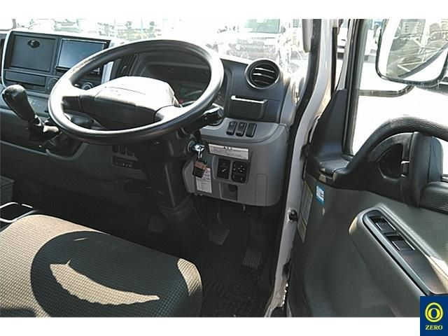 MITSUBISHI CANTER 2017