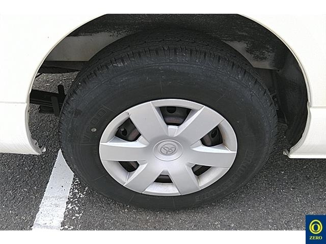 TOYOTA HIACE VAN 2014