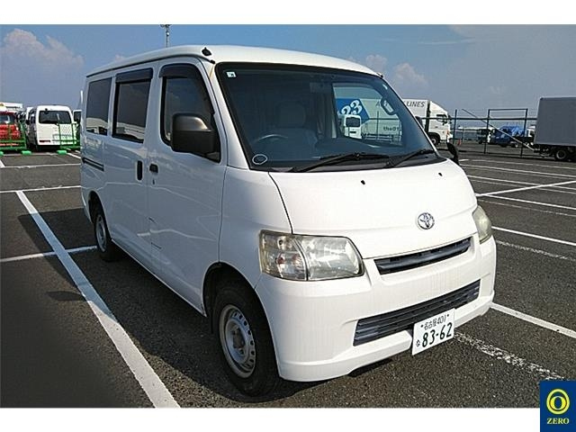 TOYOTA TOWN ACE VAN 2015