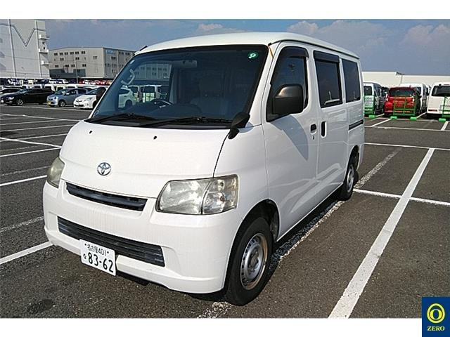 TOYOTA TOWN ACE VAN 2015