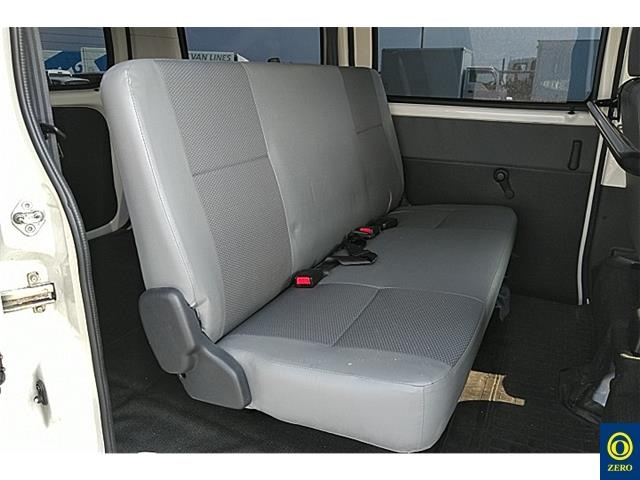 TOYOTA TOWN ACE VAN 2015