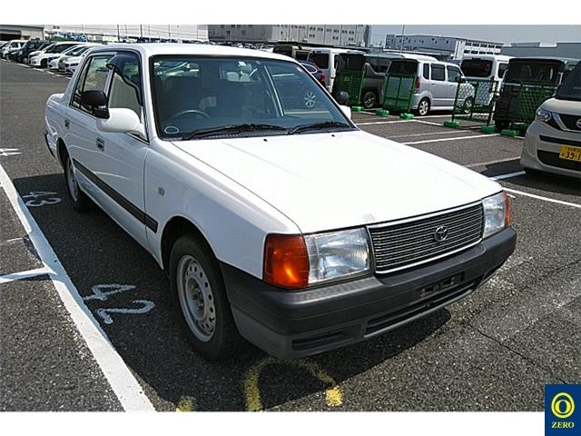 TOYOTA CROWN COMFORT 2013
