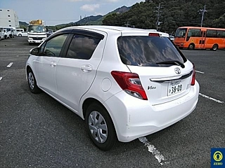 TOYOTA VITZ 2016