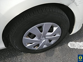 TOYOTA VITZ 2016