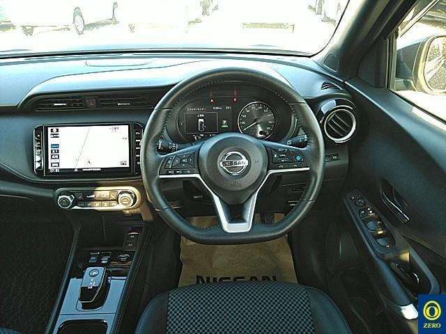 NISSAN KIX 2023