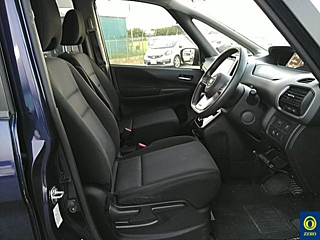 NISSAN SERENA 2019