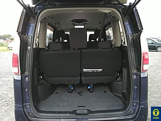NISSAN SERENA 2019