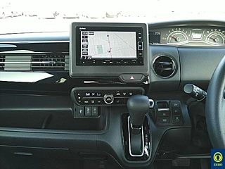 HONDA N BOX 2022