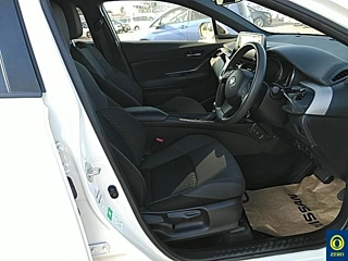 TOYOTA C-HR 2021