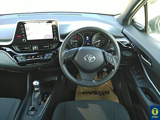 TOYOTA C-HR 2021