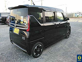 NISSAN ROOX 2021