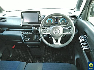 NISSAN ROOX 2021