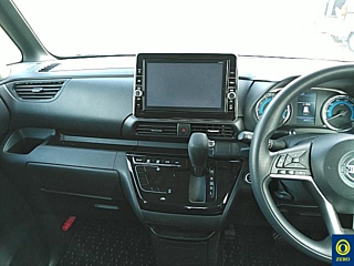 NISSAN ROOX 2021