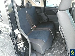 NISSAN ROOX 2021