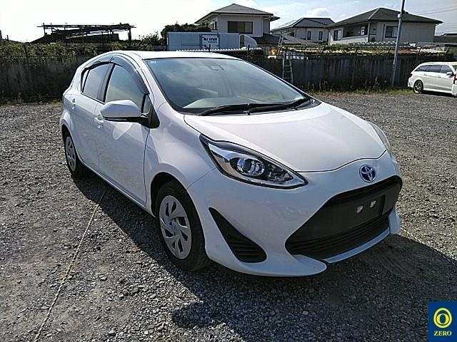 TOYOTA AQUA 2020