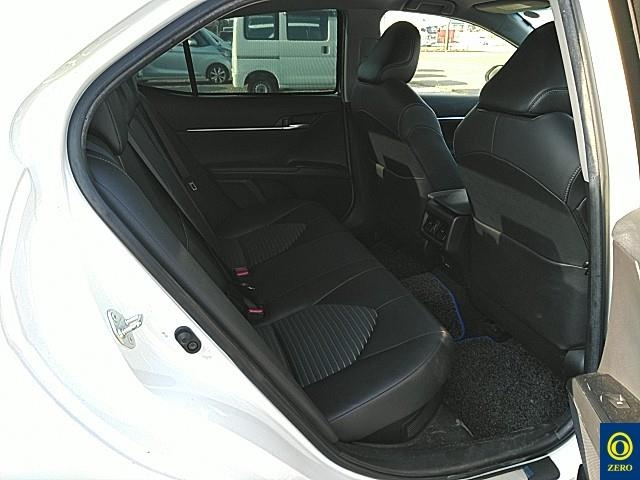 TOYOTA CAMRY 2019