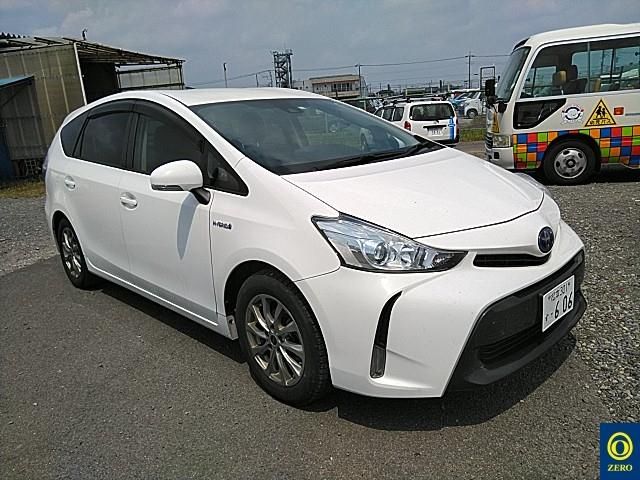 TOYOTA PRIUS ALPHA 2018