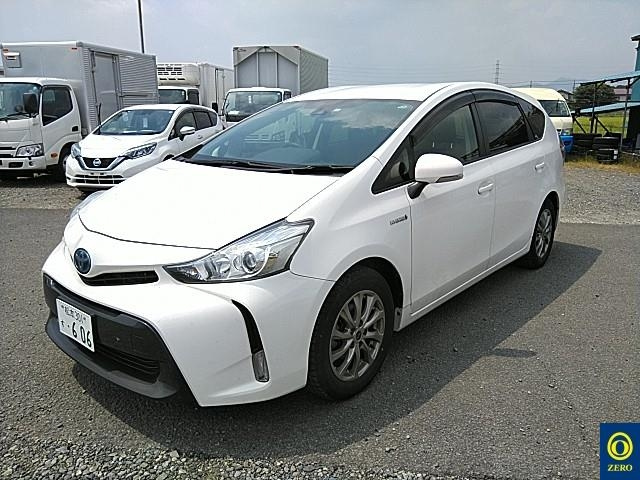 TOYOTA PRIUS ALPHA 2018